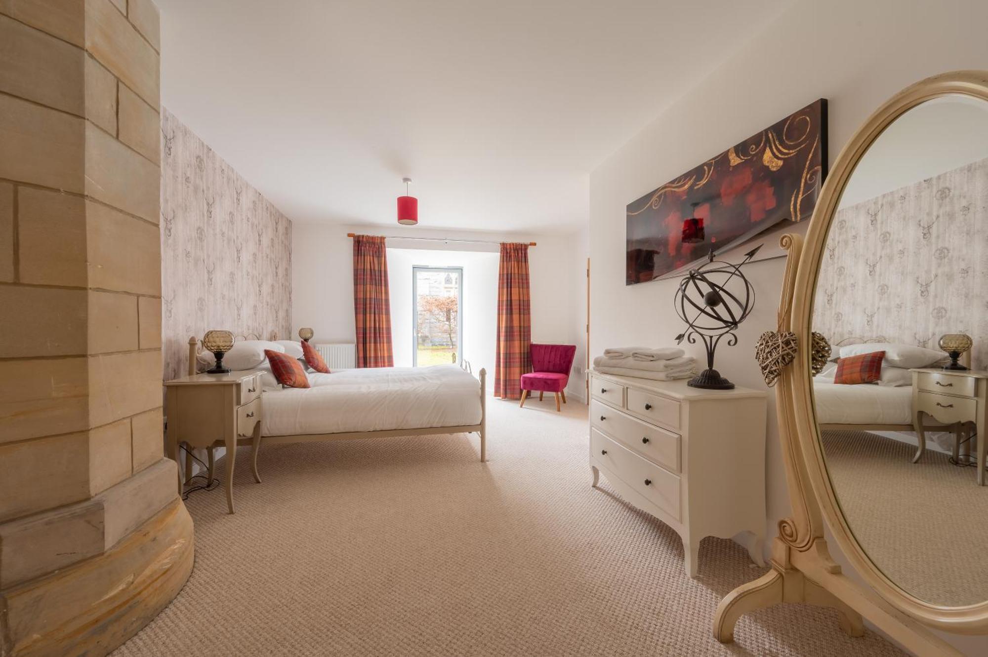 Abbey Church 9 The Nave 2 Bedroom Luxury Self Catering In Historic Abbey Apartamento *